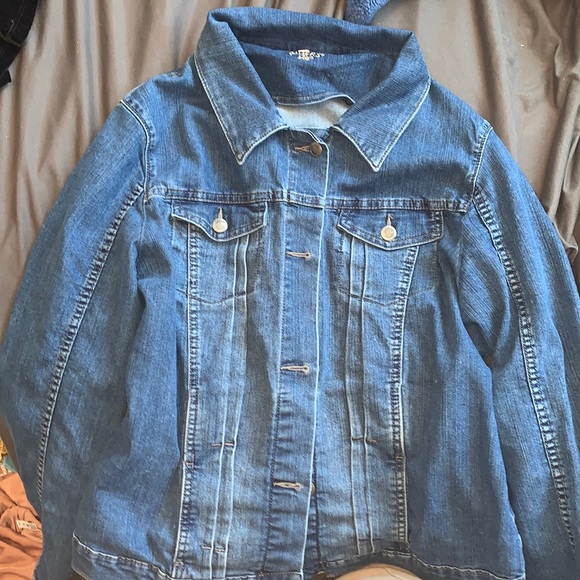 Blue Jean jacket - Picture 1 of 2